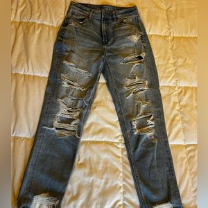 American Eagle mom jeans